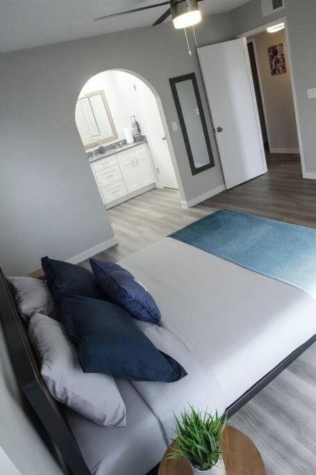 2 Bedroom Minutes From Las Vegas Strip And Airport Zewnętrze zdjęcie