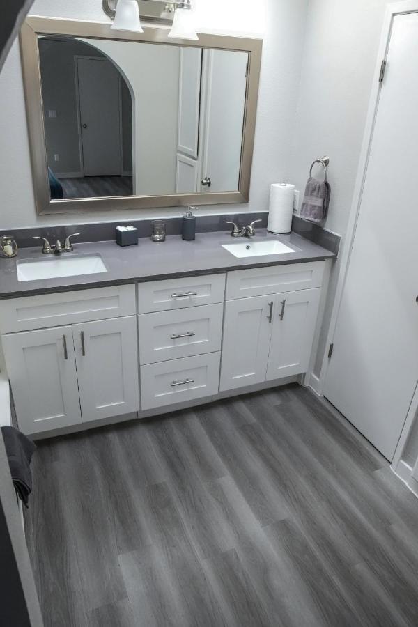 2 Bedroom Minutes From Las Vegas Strip And Airport Zewnętrze zdjęcie
